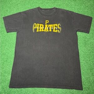 Pirates Majestic Vintage Y2K MLB Baseball Large Graphic T Shirt